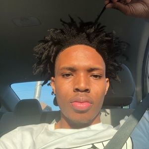 Meet your Posher, Kenny